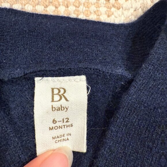 Banana Republic cashmere cardigan size 6-12mo - Picture 2 of 3